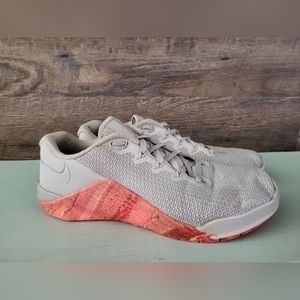 Nike Metcon 5 Pink Grey Womens Shoes Size 9.5